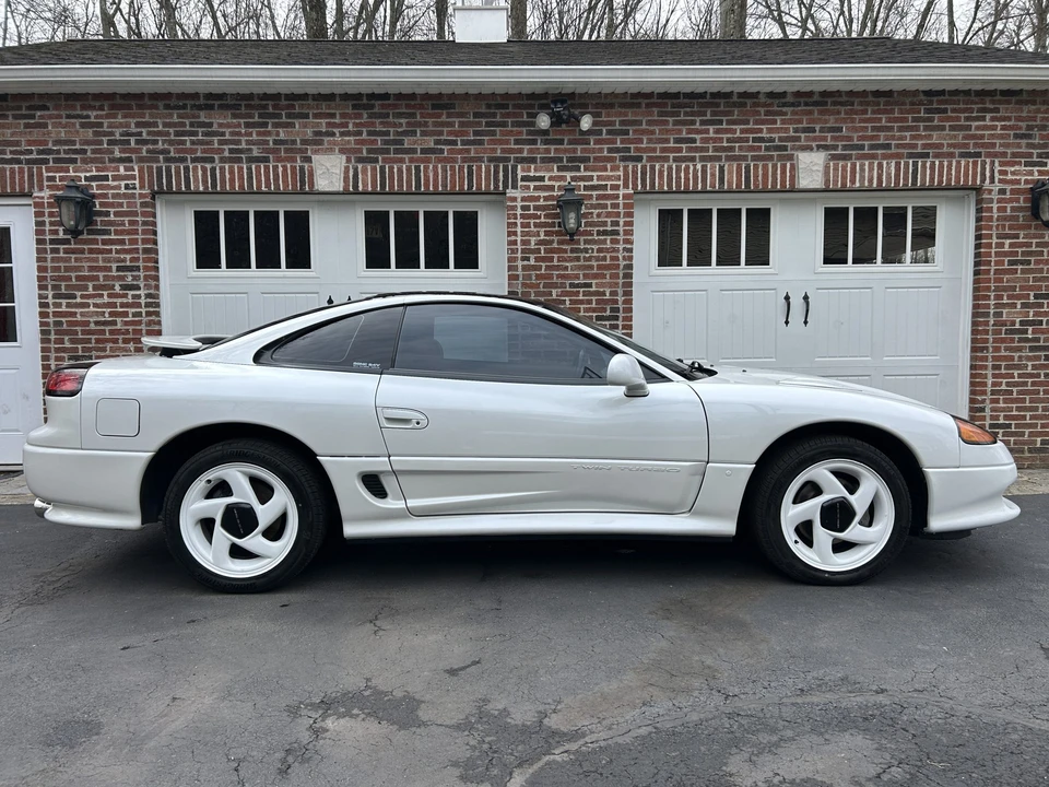 1991 Dodge Stealth - Image 15 of 31