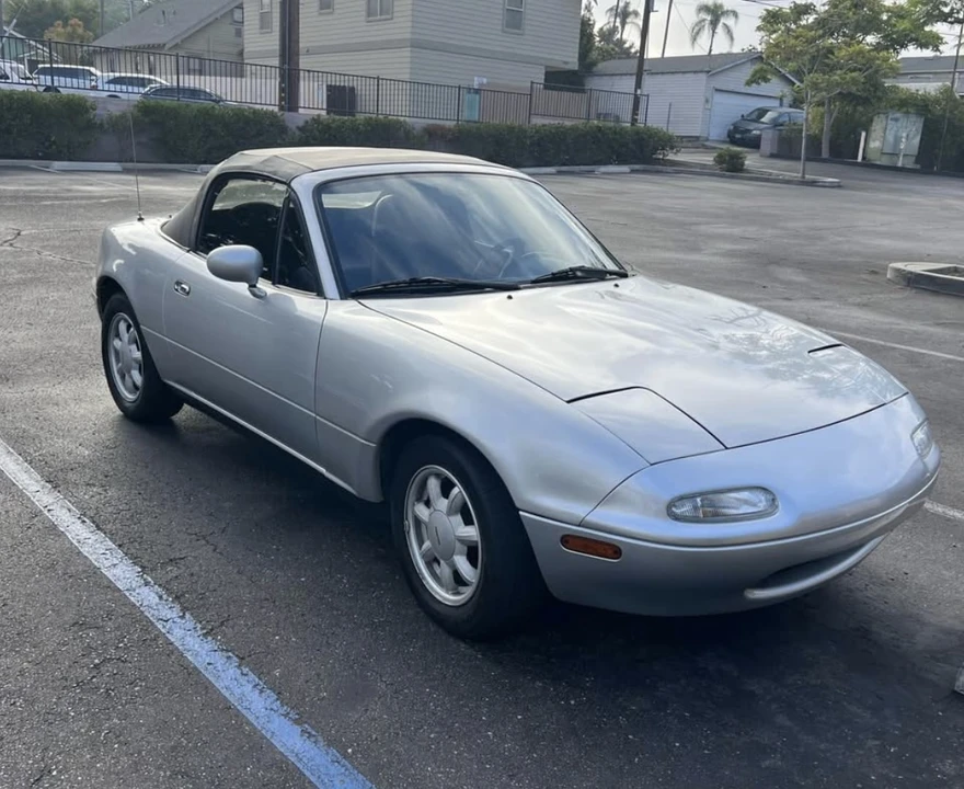 1991 Mazda NA MX-5 Miata - Image 9 of 31