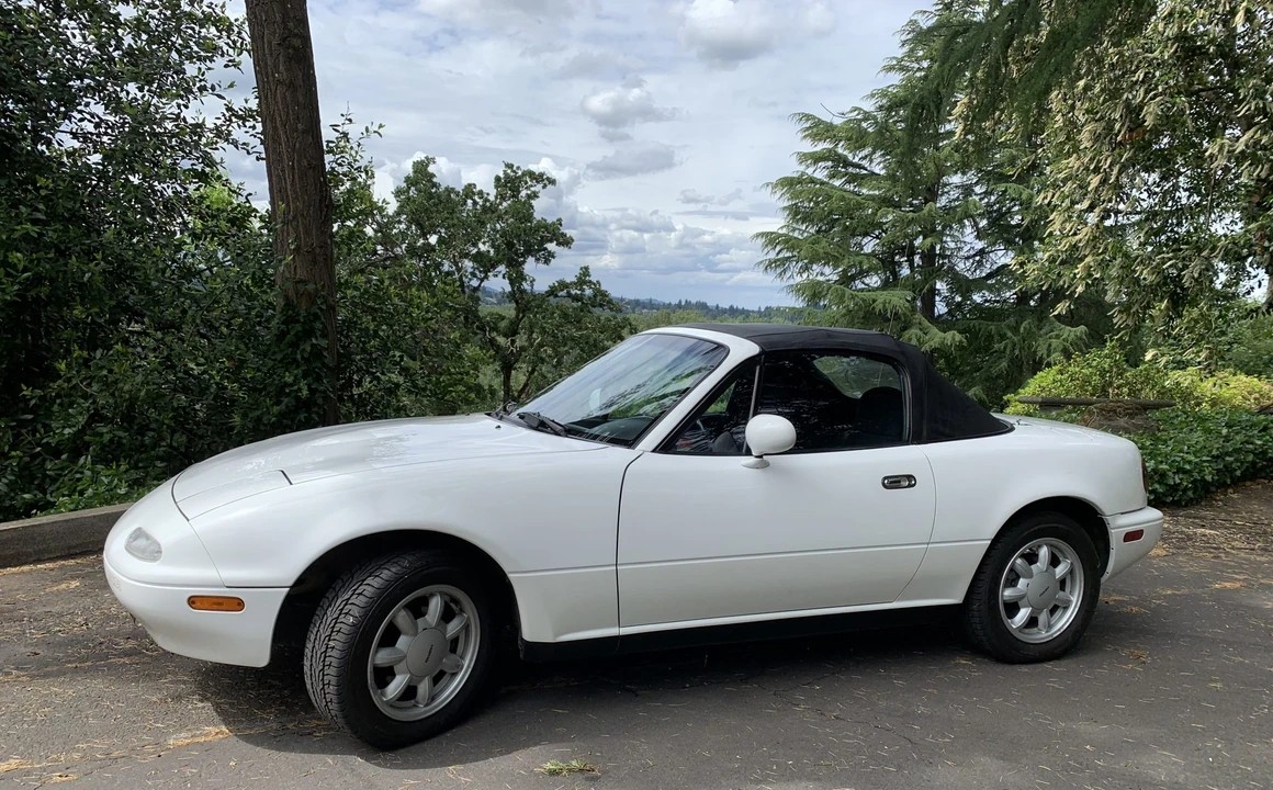 1991 Mazda NA MX-5 Miata - Image 2 of 31