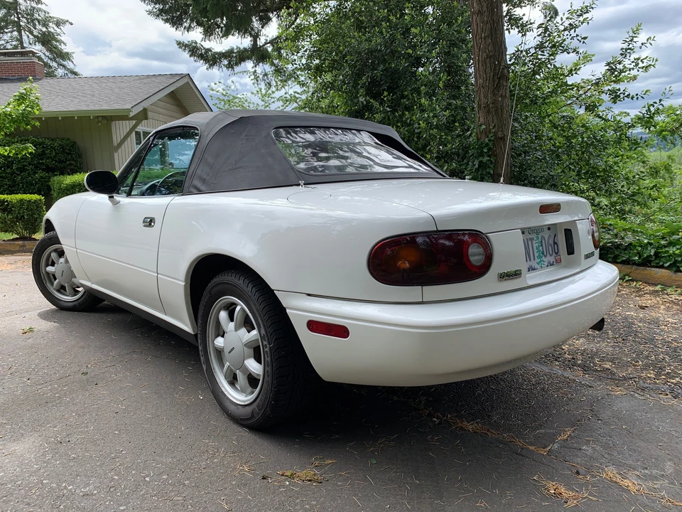 1991 Mazda NA MX-5 Miata - Image 3 of 31