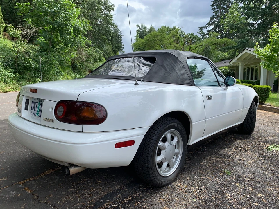 1991 Mazda NA MX-5 Miata - Image 4 of 31