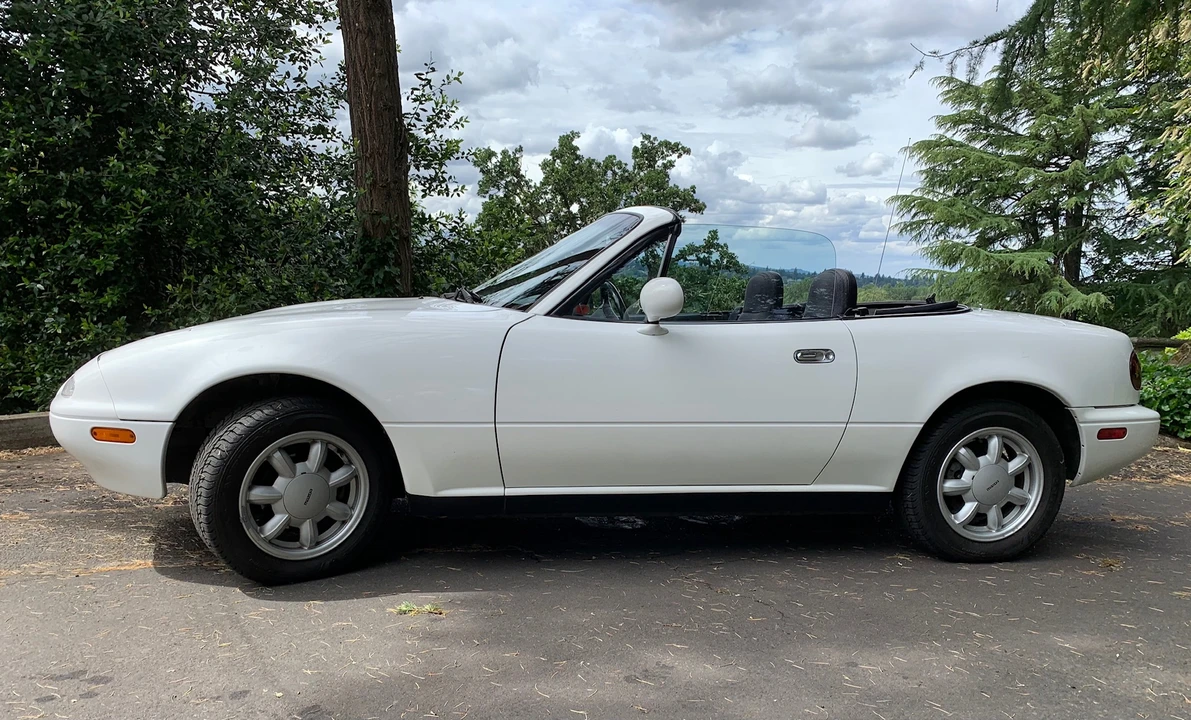 1991 Mazda NA MX-5 Miata - Image 15 of 31