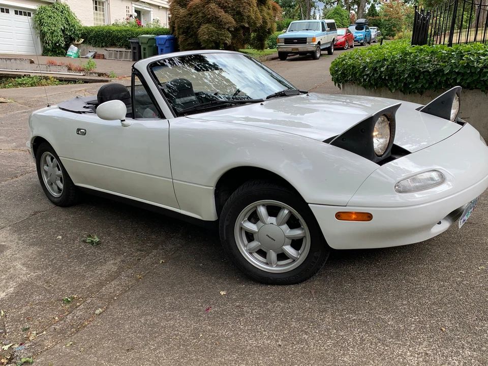 1991 Mazda NA MX-5 Miata - Image 11 of 31