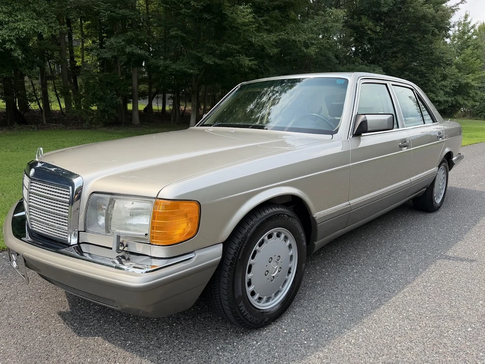 1991 Mercedes-Benz W126 S-Class Sedan - Image 6 of 31