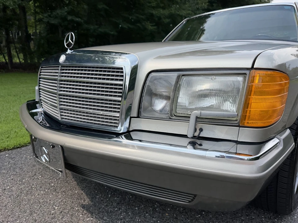 1991 Mercedes-Benz W126 S-Class Sedan - Image 31 of 31