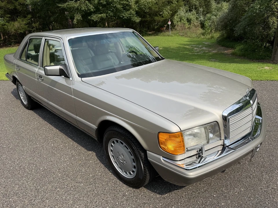 1991 Mercedes-Benz W126 S-Class Sedan - Image 16 of 31
