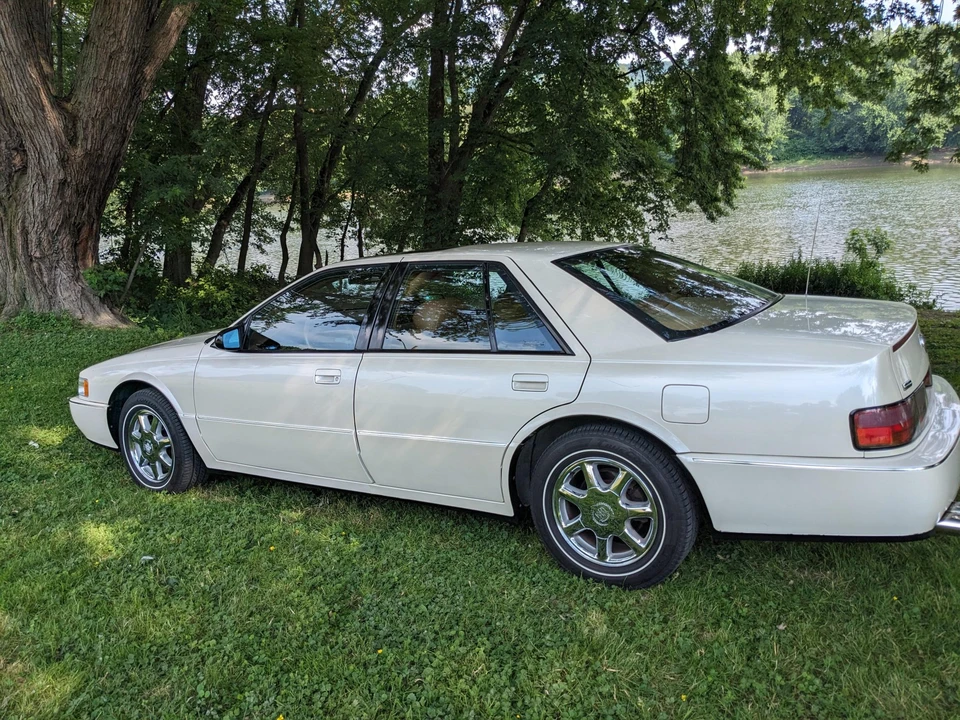 1992 Cadillac Seville - Image 9 of 31