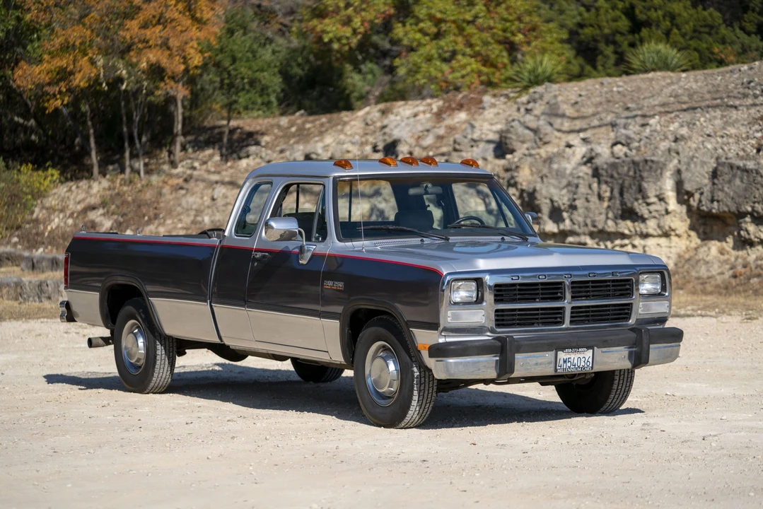 1992 Dodge Ram 1st Gen - Image 9 of 31