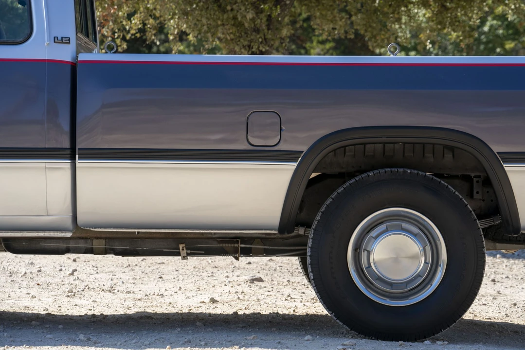 1992 Dodge Ram 1st Gen - Image 27 of 31