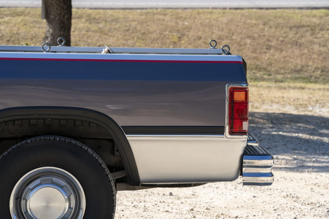 1992 Dodge Ram 1st Gen - Image 30 of 31