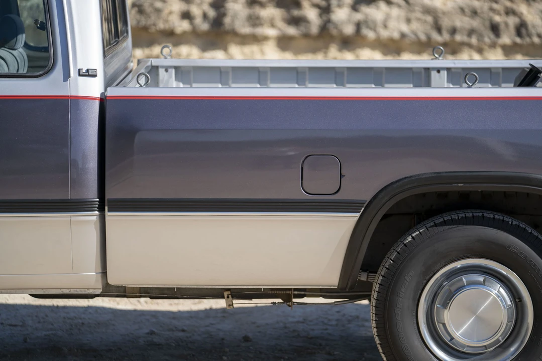 1992 Dodge Ram 1st Gen - Image 26 of 31