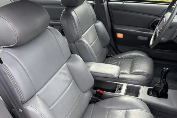1992 Ford Taurus SHO 2nd Gen - Image 4 of 8