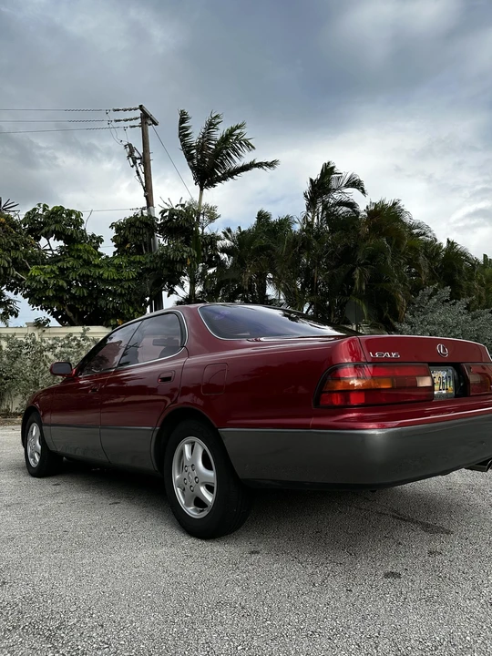 1992 Lexus ES 2nd Gen - Image 13 of 31