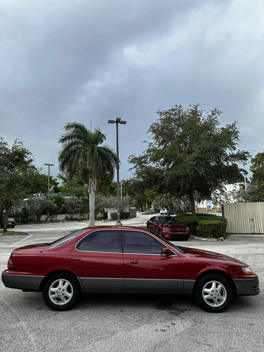 1992 Lexus ES 2nd Gen - Image 6 of 31