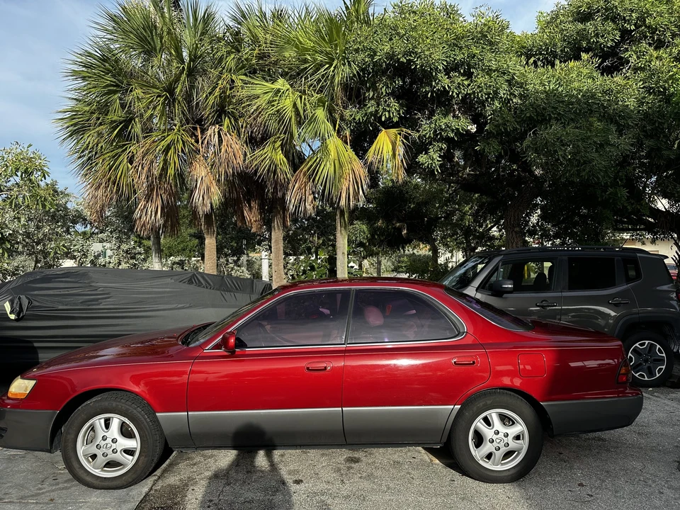 1992 Lexus ES 2nd Gen - Image 17 of 31