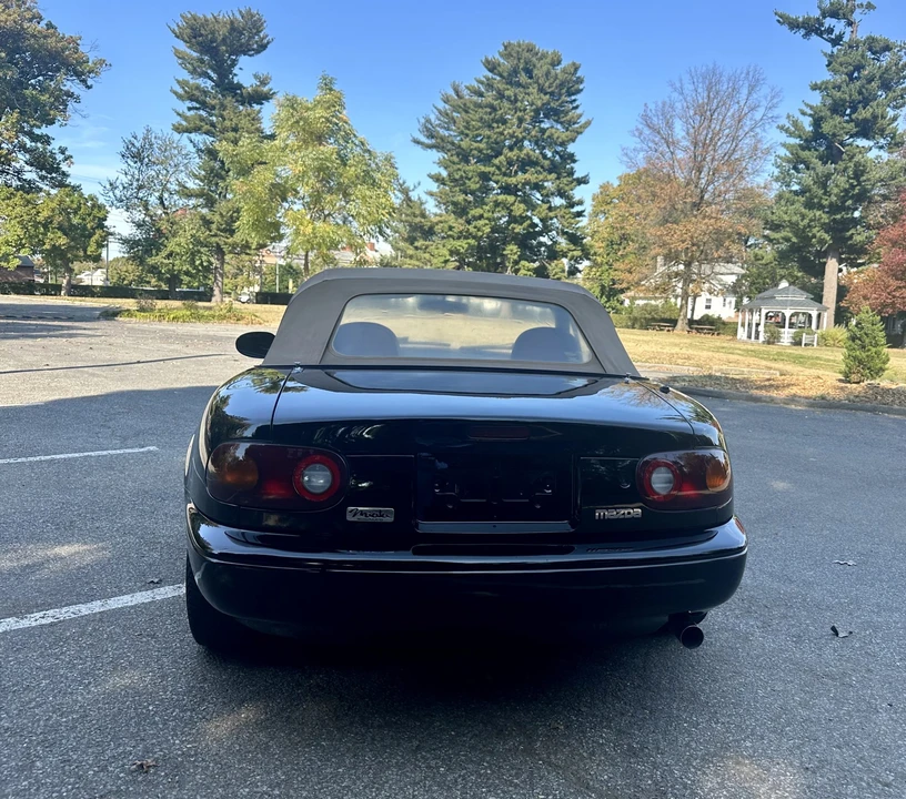 1992 Mazda NA MX-5 Miata - Image 20 of 31