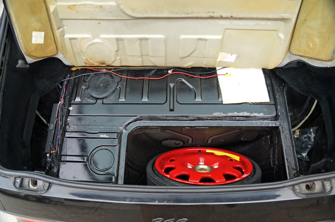 1992 Porsche 968 - Image 26 of 31