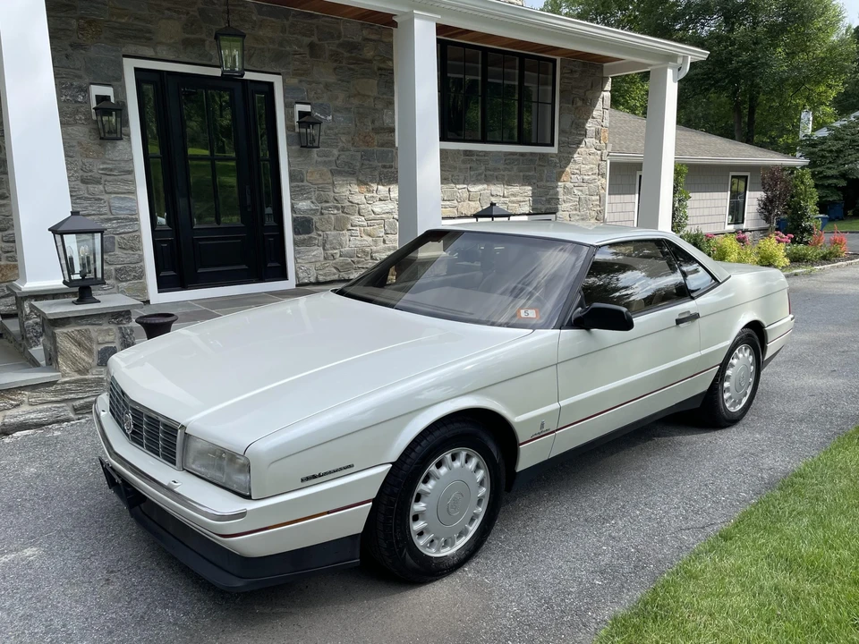 1993 Cadillac Allante - Image 19 of 31