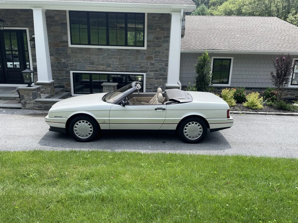 1993 Cadillac Allante - Image 7 of 31
