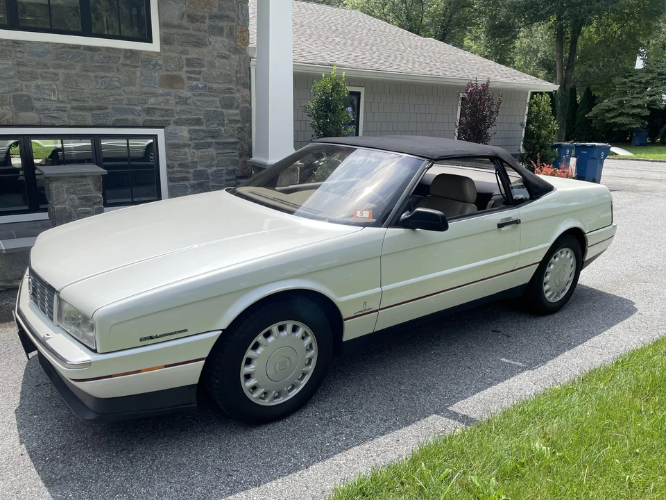 1993 Cadillac Allante - Image 3 of 31
