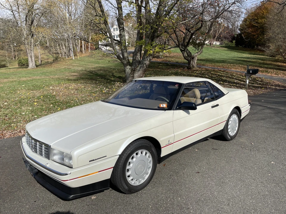 1993 Cadillac Allante - Image 16 of 31