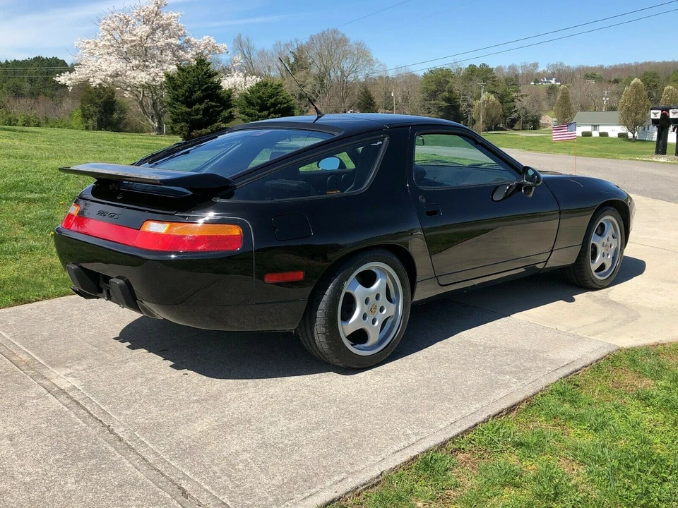 1993 Porsche 928 GTS - Image 9 of 31