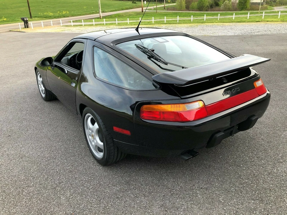 1993 Porsche 928 GTS - Image 8 of 31