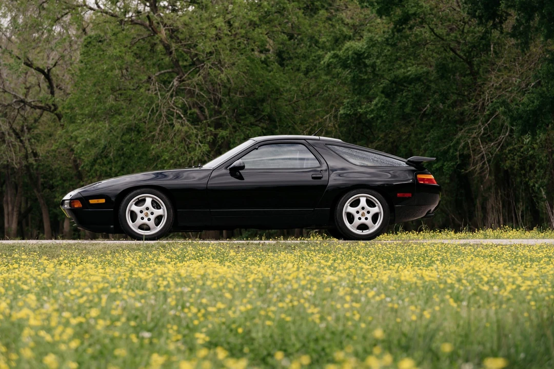 1993 Porsche 928 GTS - Image 5 of 31