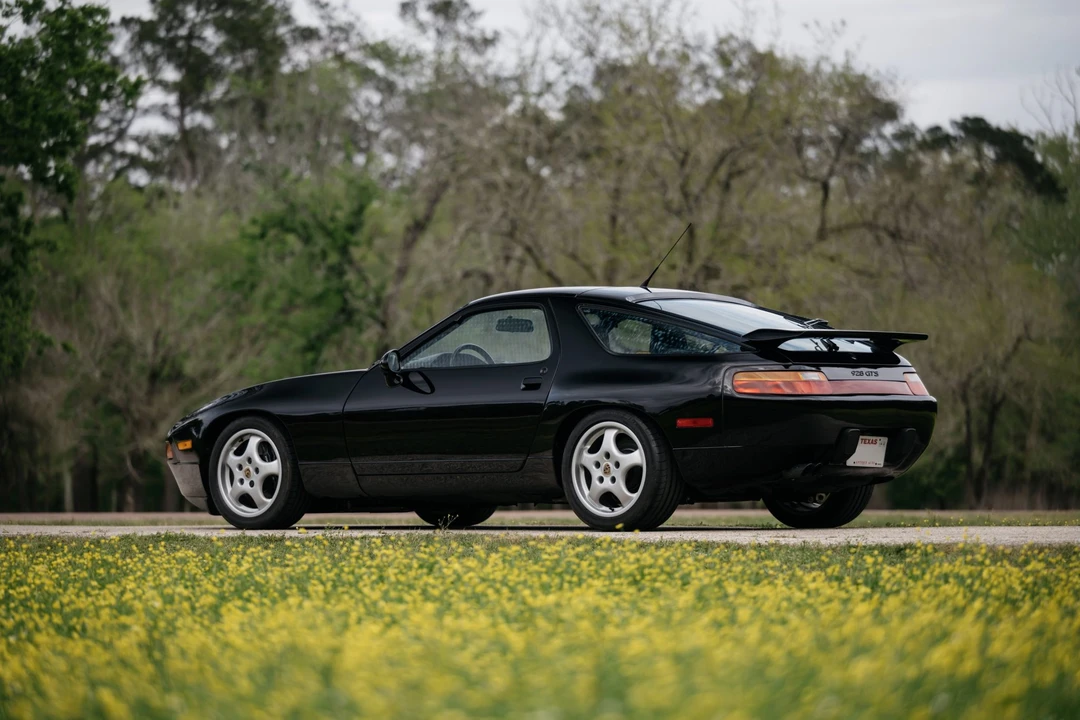 1993 Porsche 928 GTS - Image 8 of 31