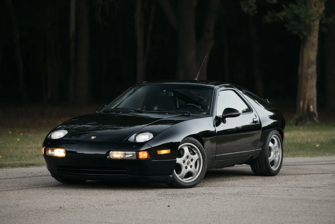 1993 Porsche 928 GTS - Image 2 of 31