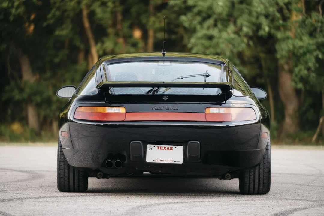 1993 Porsche 928 GTS - Image 13 of 31