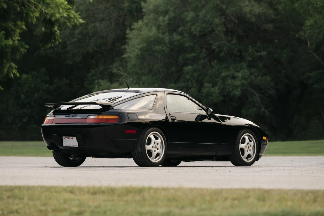 1993 Porsche 928 GTS - Image 14 of 31
