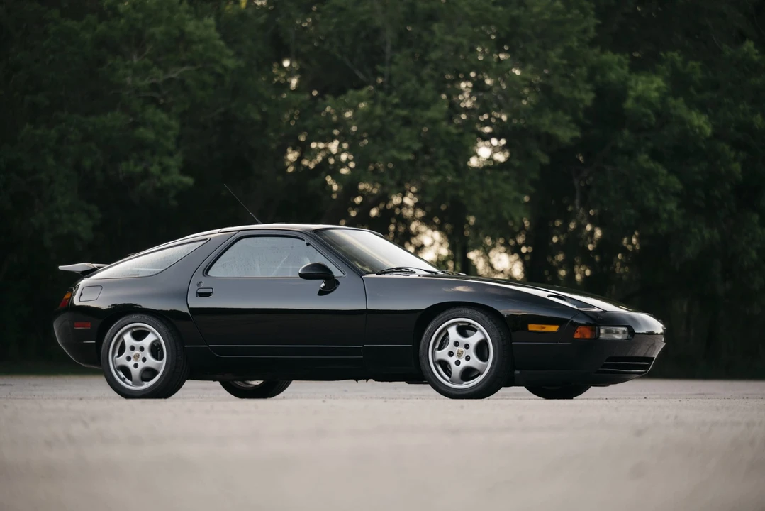 1993 Porsche 928 GTS - Image 19 of 31