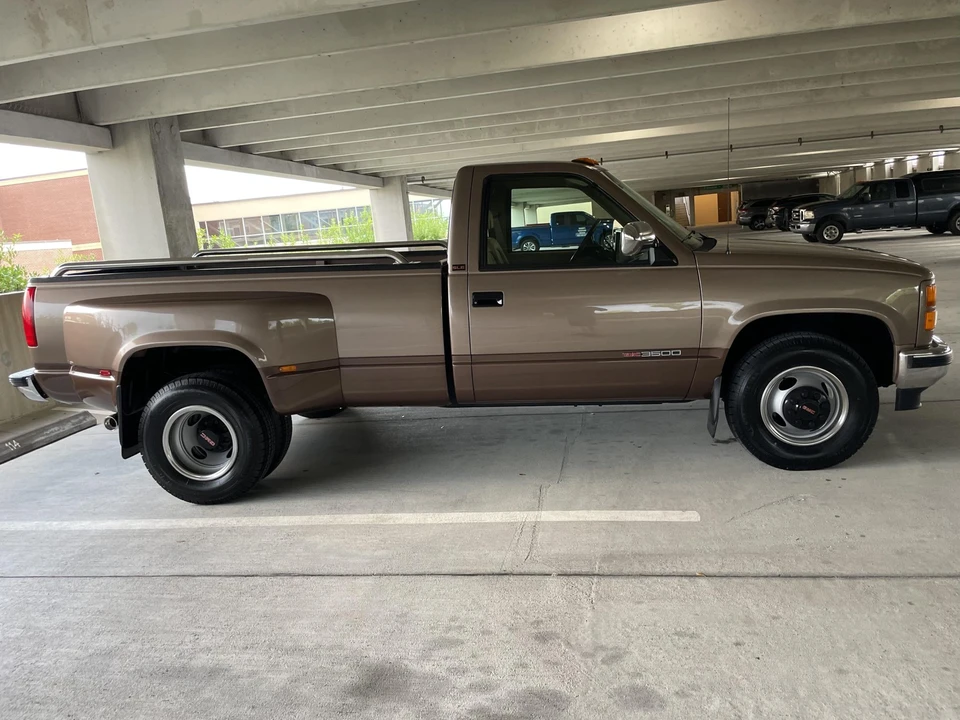 1994 GMC Sierra 1st Gen - Image 16 of 31