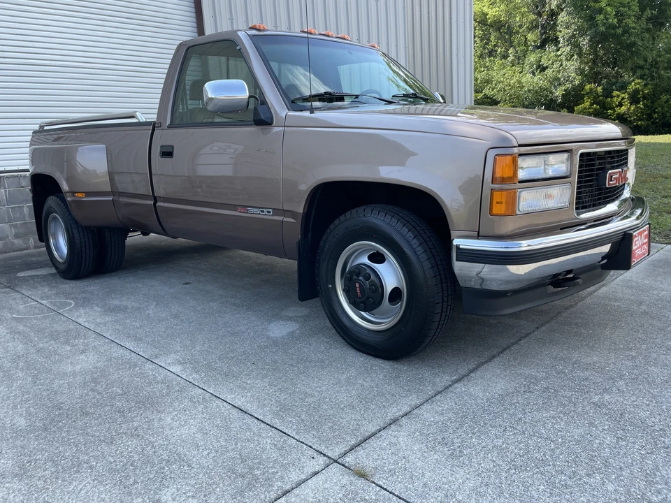 1994 GMC Sierra 1st Gen - Image 8 of 31