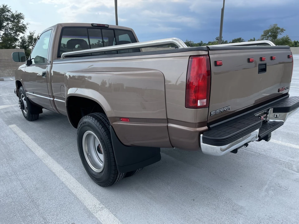1994 GMC Sierra 1st Gen - Image 11 of 31
