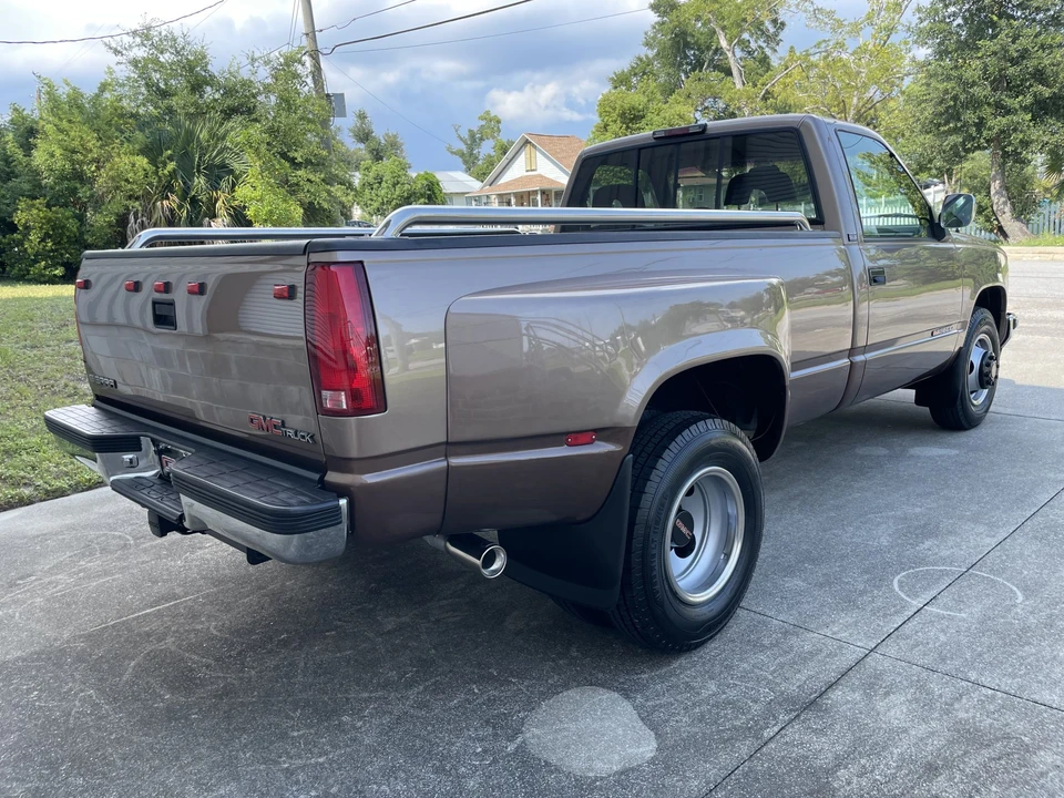 1994 GMC Sierra 1st Gen - Image 10 of 31