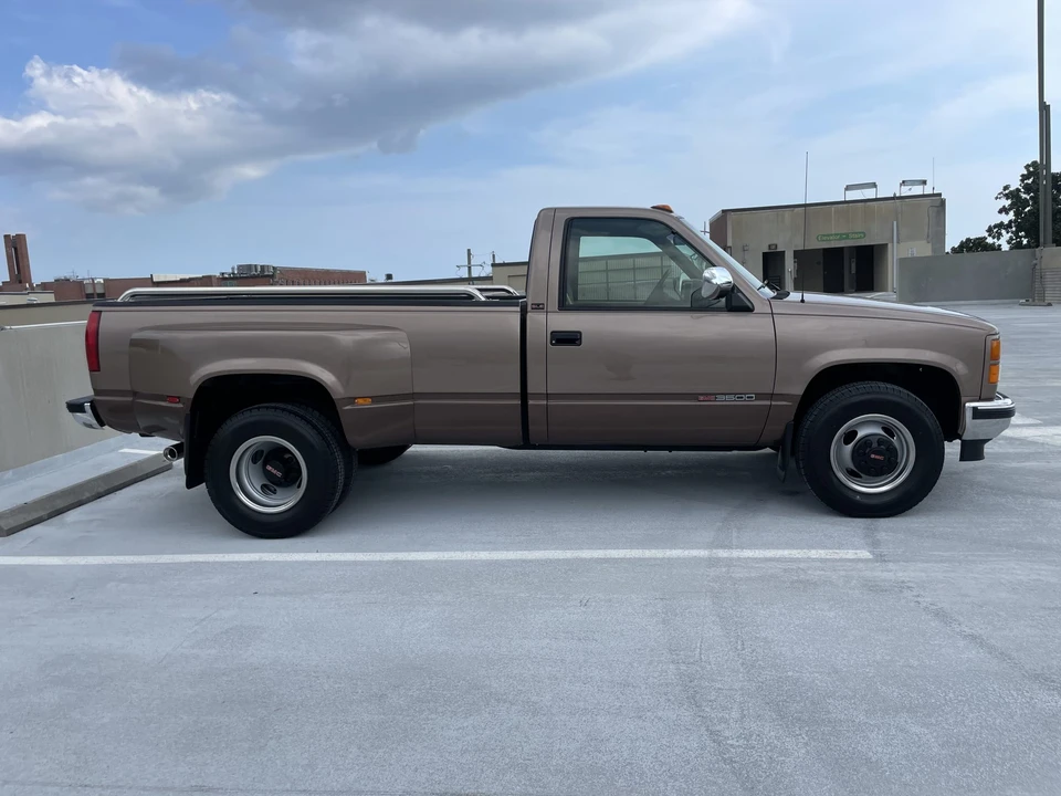 1994 GMC Sierra 1st Gen - Image 9 of 31