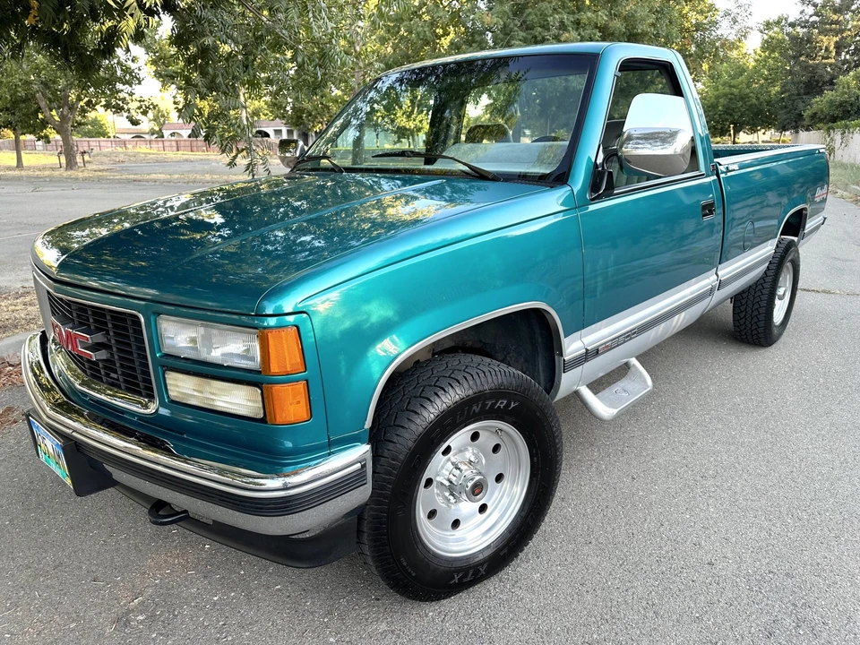 1994 GMC Sierra 1st Gen - Image 9 of 31
