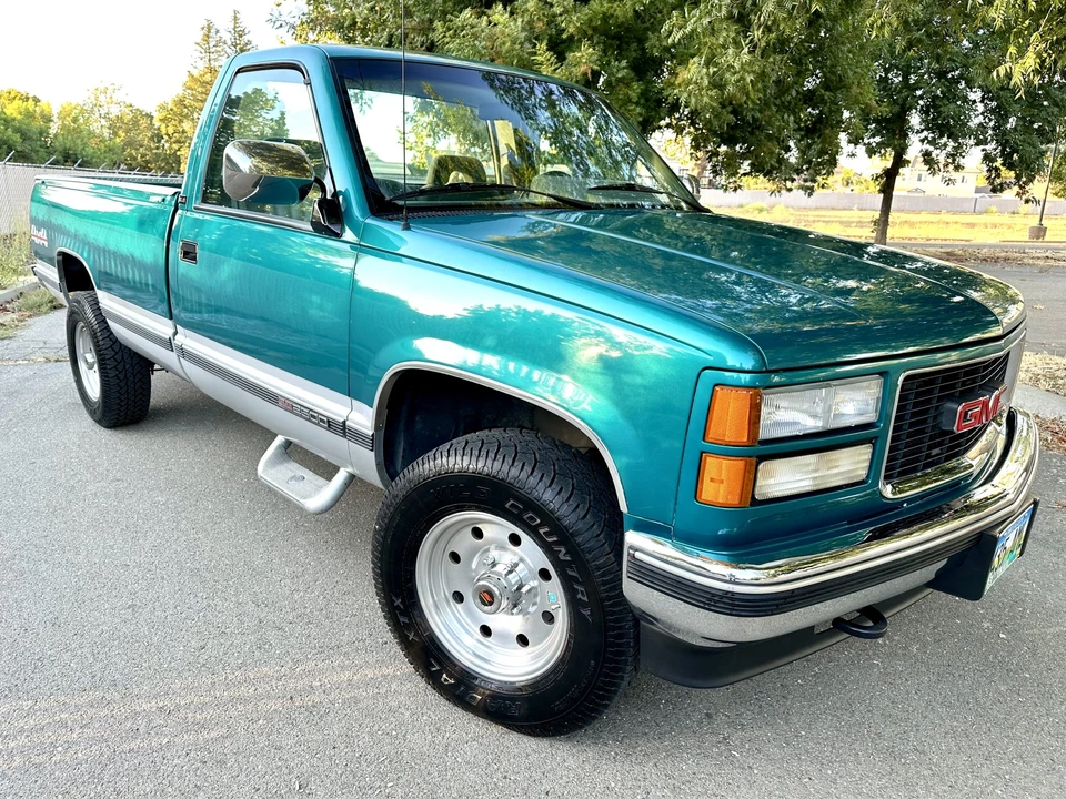 1994 GMC Sierra 1st Gen - Image 31 of 31