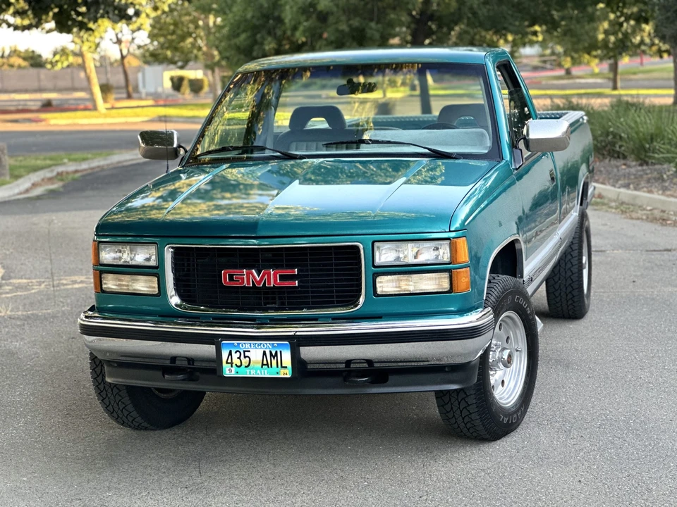 1994 GMC Sierra 1st Gen - Image 3 of 31