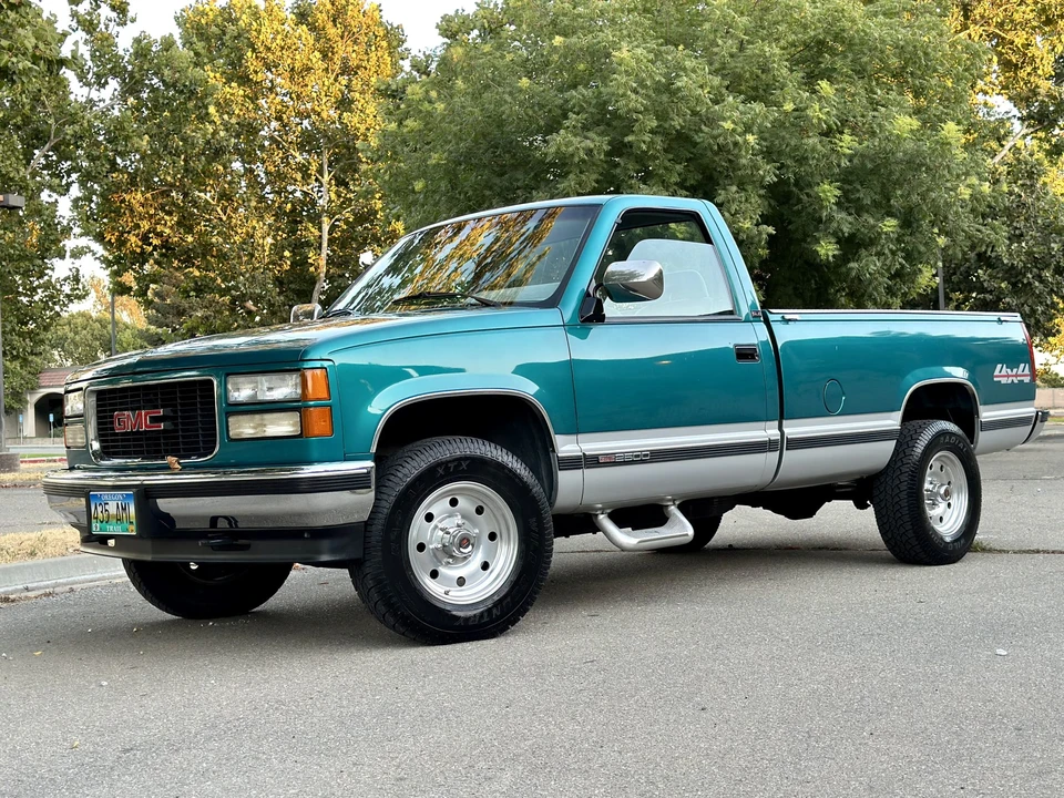 1994 GMC Sierra 1st Gen - Image 14 of 31