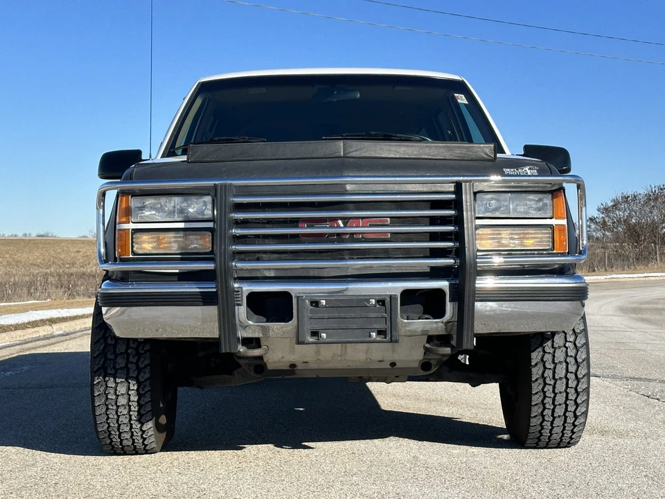 1994 GMC Suburban 8th Gen - Image 20 of 31