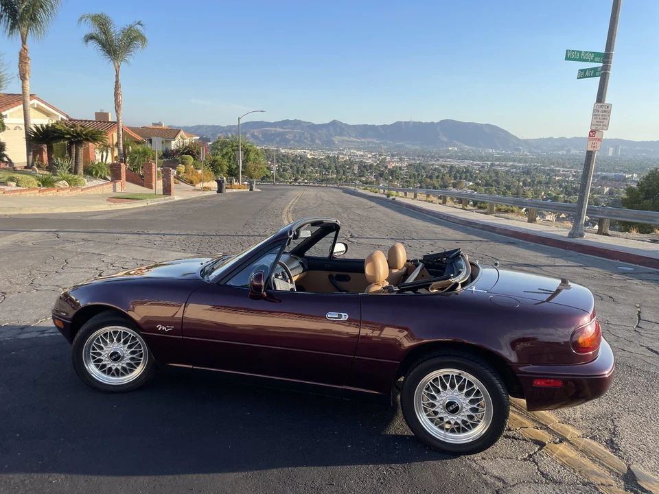 1995 Mazda NA MX-5 Miata - Image 16 of 31