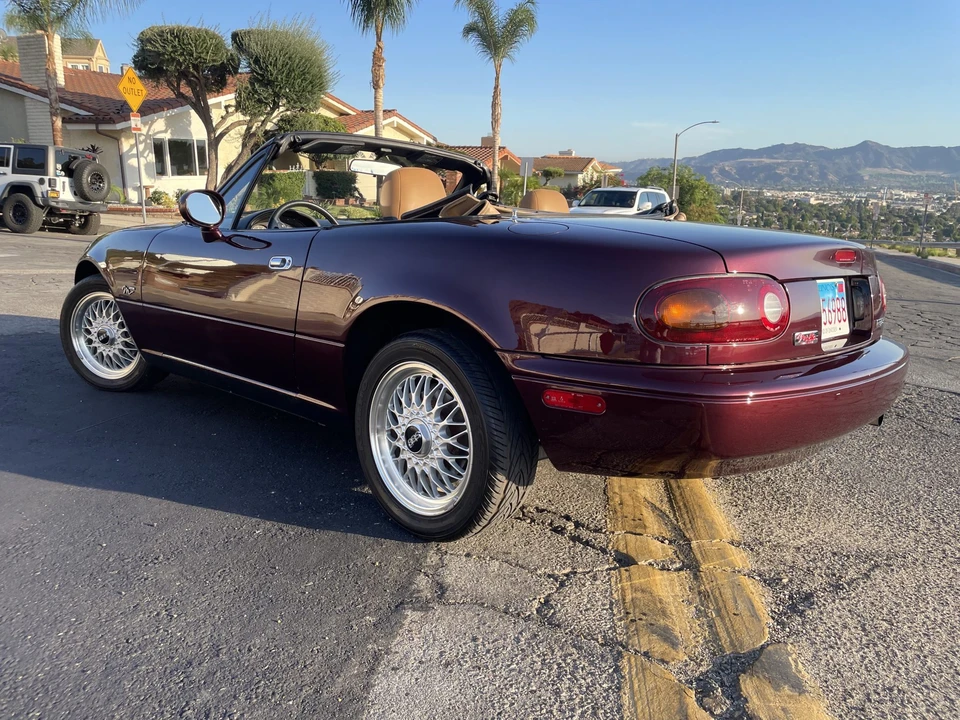 1995 Mazda NA MX-5 Miata - Image 19 of 31