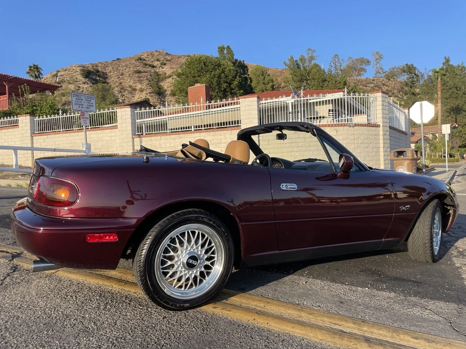 1995 Mazda NA MX-5 Miata - Image 25 of 31