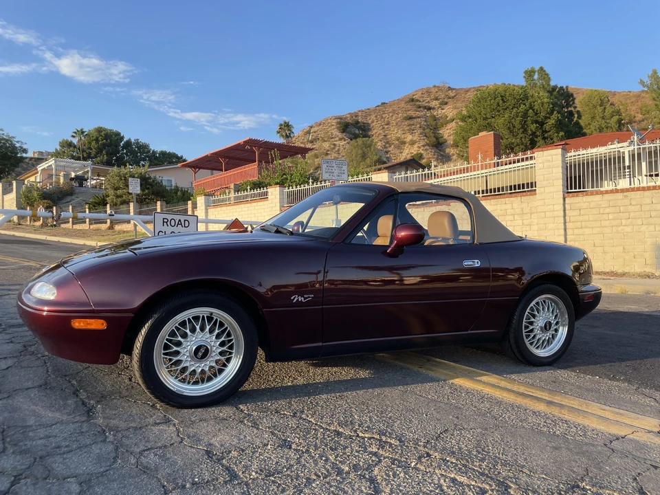 1995 Mazda NA MX-5 Miata - Image 3 of 31