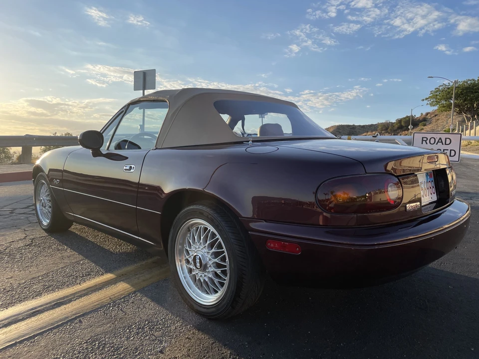 1995 Mazda NA MX-5 Miata - Image 4 of 31