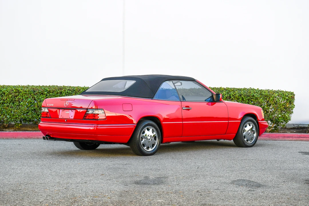1995 Mercedes-Benz W124 E-Class - Image 18 of 31