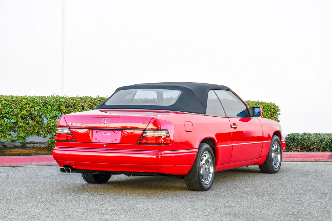 1995 Mercedes-Benz W124 E-Class - Image 15 of 31